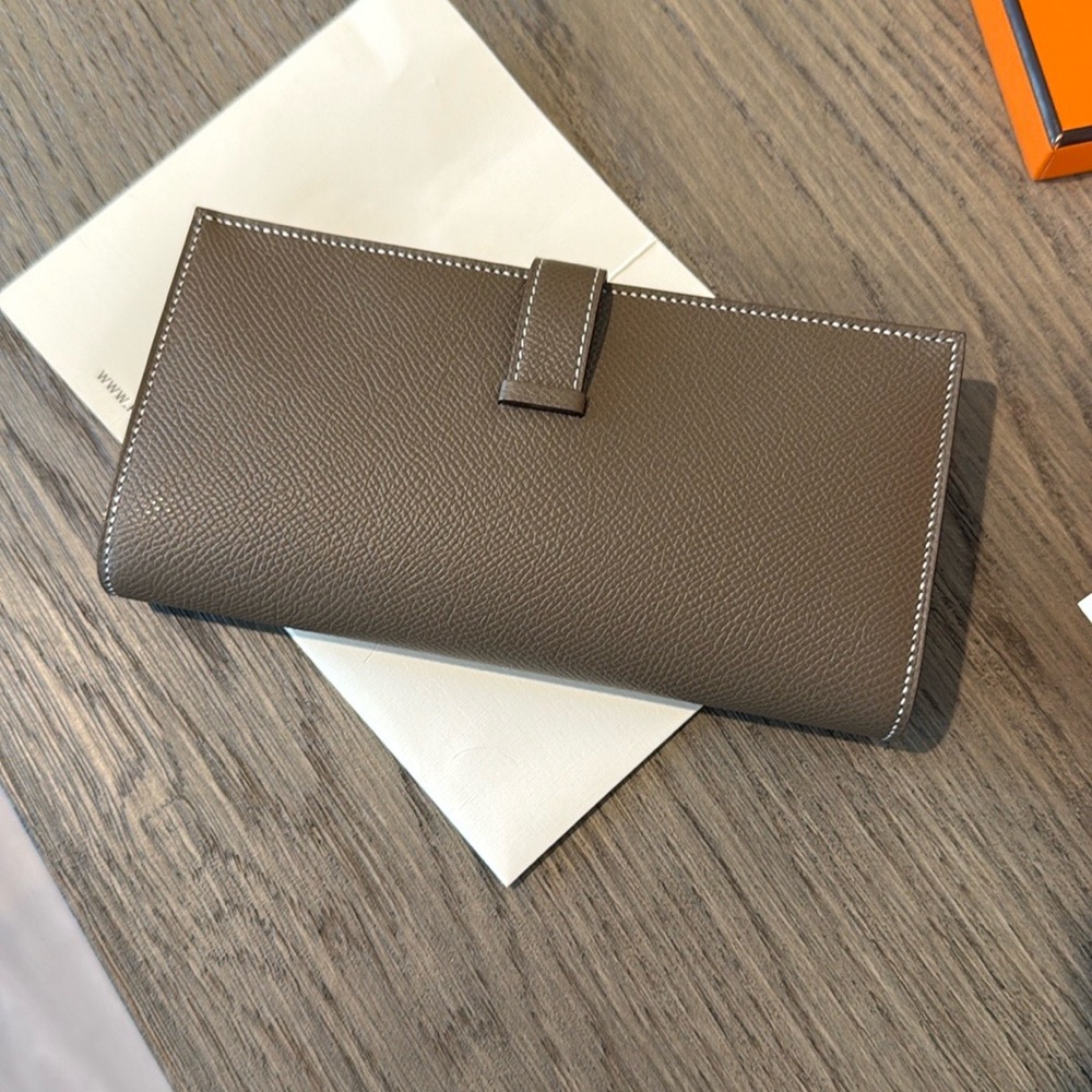 Hermès Epsom Calfskin Bearn Wallet - Picture 2 of 6